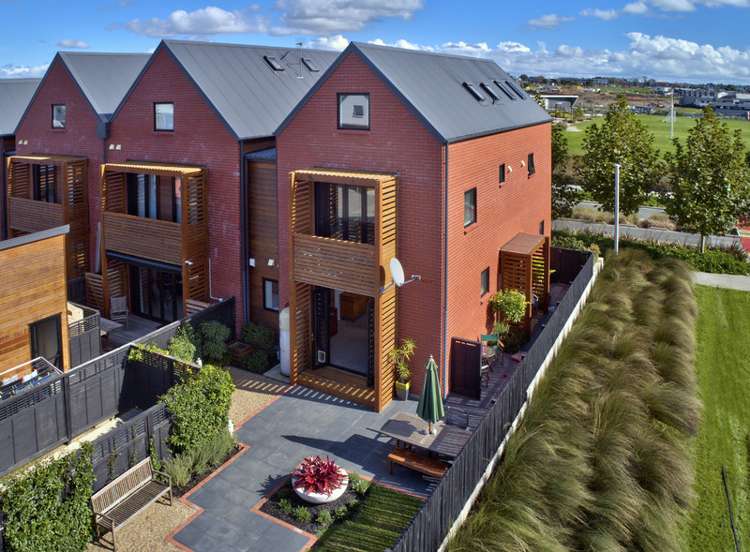 42 Squadron Drive Hobsonville_1