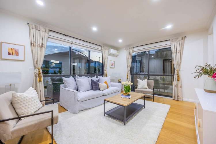 16 Colliston Rise Pinehill_12