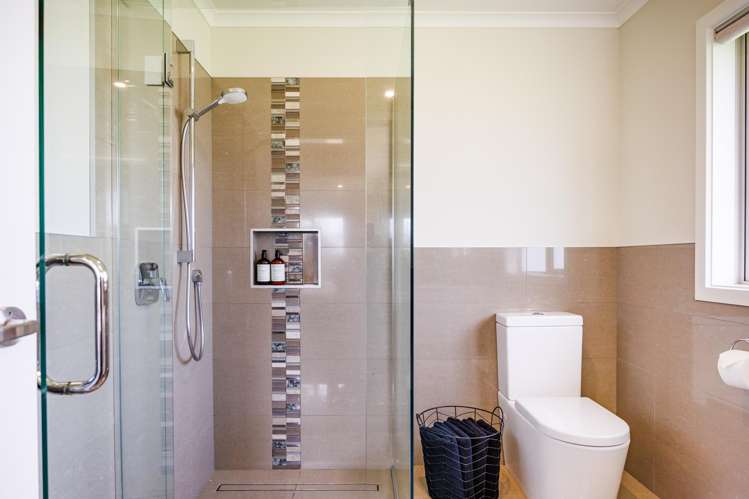 25 Roots Street East Feilding_21