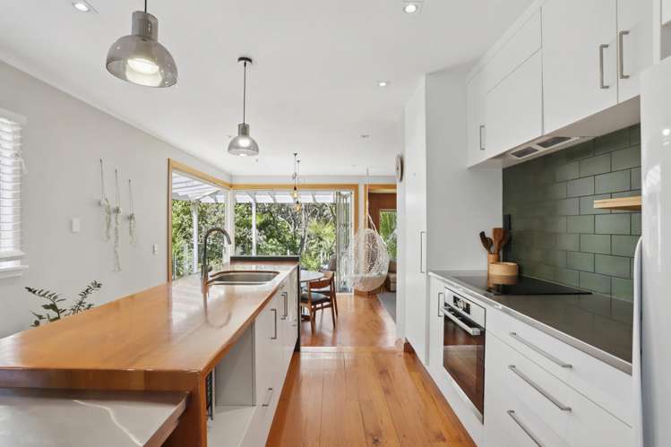 170 Atkinson Road Titirangi_17