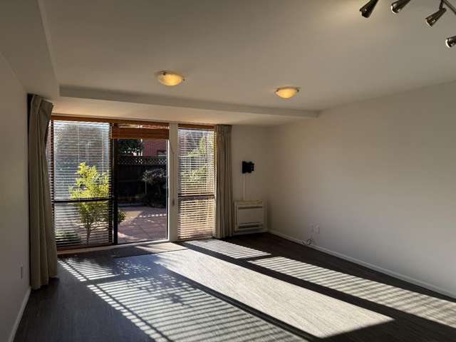 7/37 Cornwall Street 1544_1