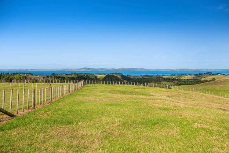 79 Fuller Road South Head_44