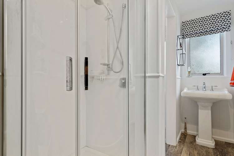 1277 Main North Road Waikuku_10