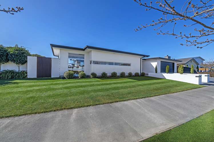 79 Carnaveron Drive Lincoln_23