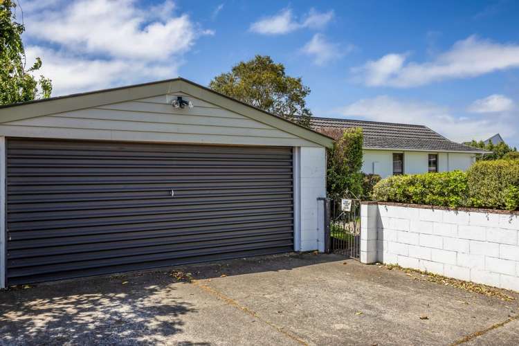 11a Woodstock Place Russley_15