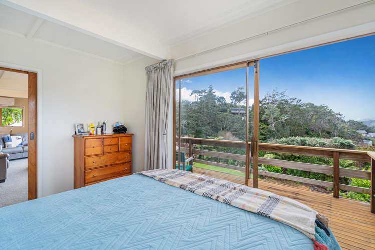 3 Patricia Place Hahei_14