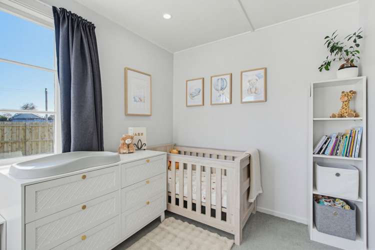 8 Normanby Street Rakaia_16