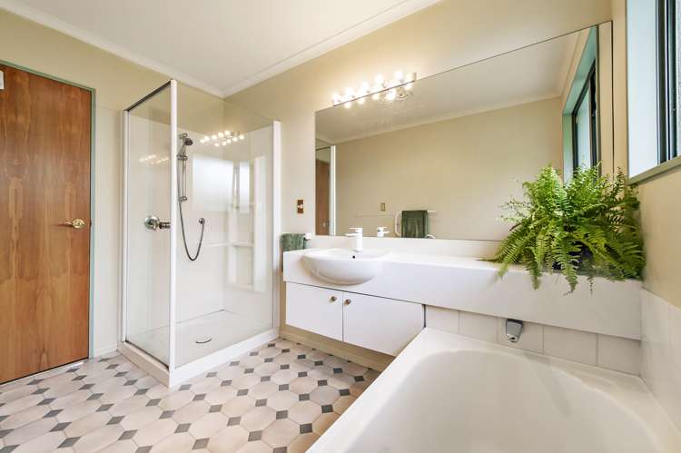 62 High Street Southbridge_8