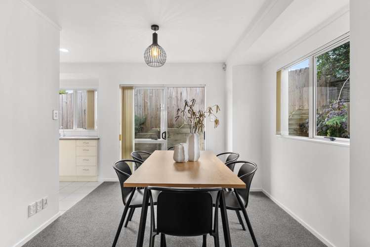 10/43 Fruitvale Road New Lynn_1