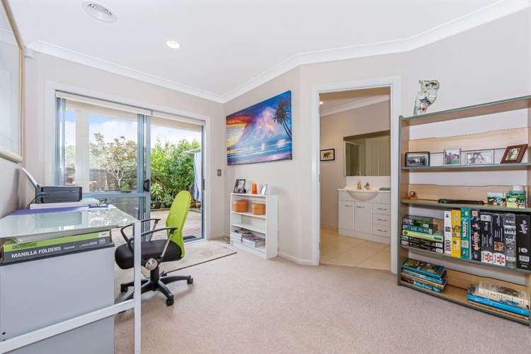 28 Greenway Rise Gulf Harbour_11