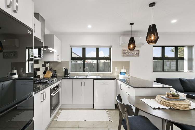 15a Seaward Place 1824_5