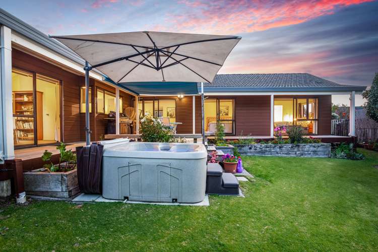 27 Glucina Avenue West Harbour_14