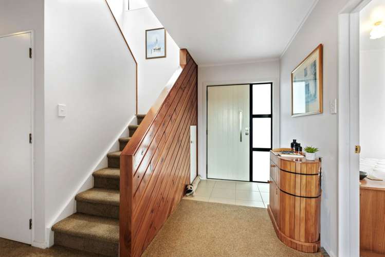 2/161 Stredwick Drive Torbay_13