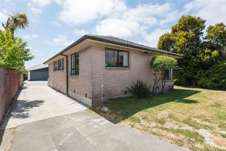 7 Joy Street Shirley_2