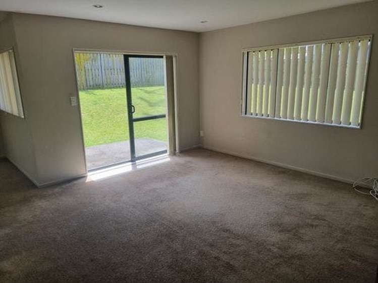 16 Whitbourne Heights Manurewa_4