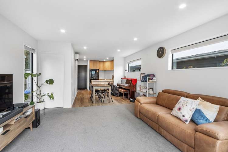 2/32 Vogel Street_3