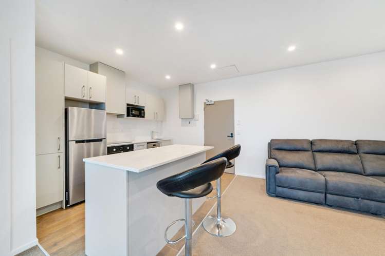 603/770A Great South Road_5