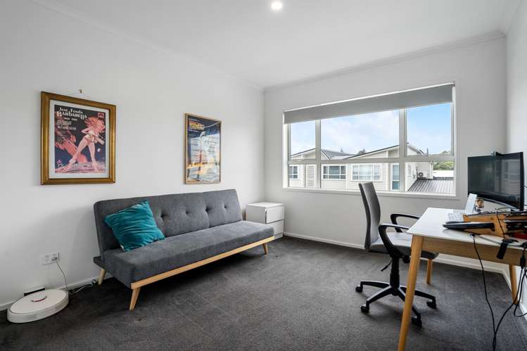 29 Sanremo Lane Stanmore Bay_11