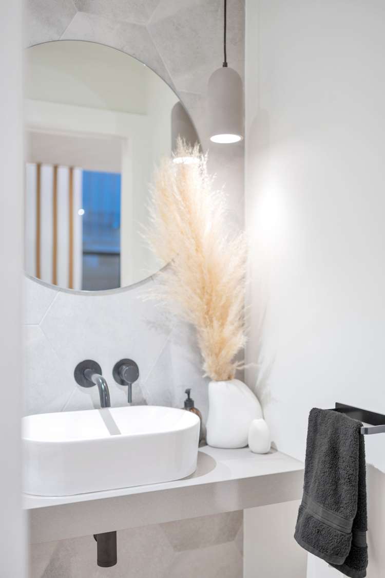 5 Tomonga Way Bucklands Beach_22