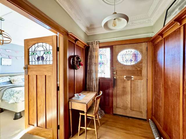 Reduced! Great on Greta!