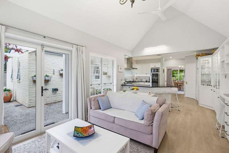 5 Patterson Grove Waikanae_25