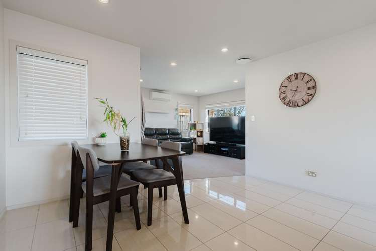 2 Southbrook Close_3