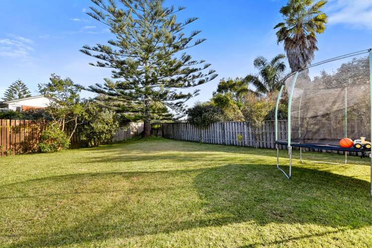 11 Fairdale Place Birkdale_9