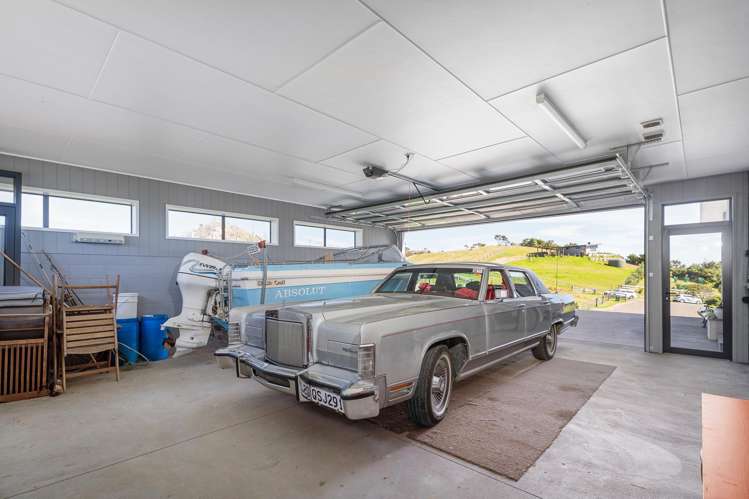 212 Black Jack Road Kuaotunu_21