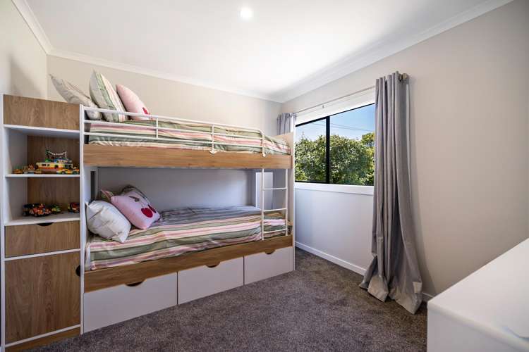 14 Violet Street Riverton_18