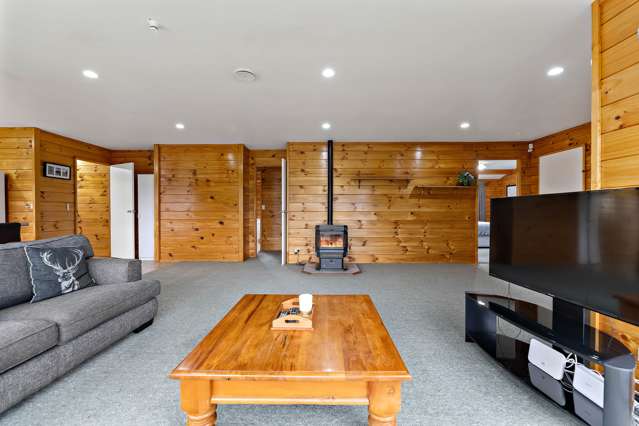 12 Marotoa Grove Turangi_4