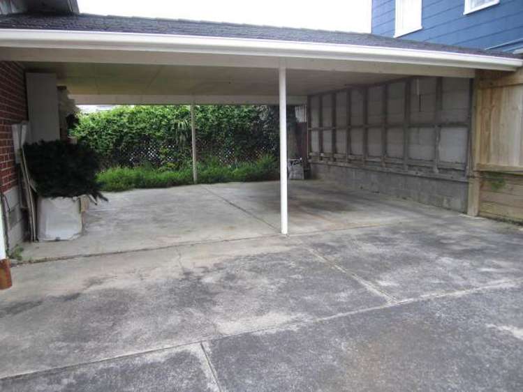 2/11 Jutland Street Mairangi Bay_5