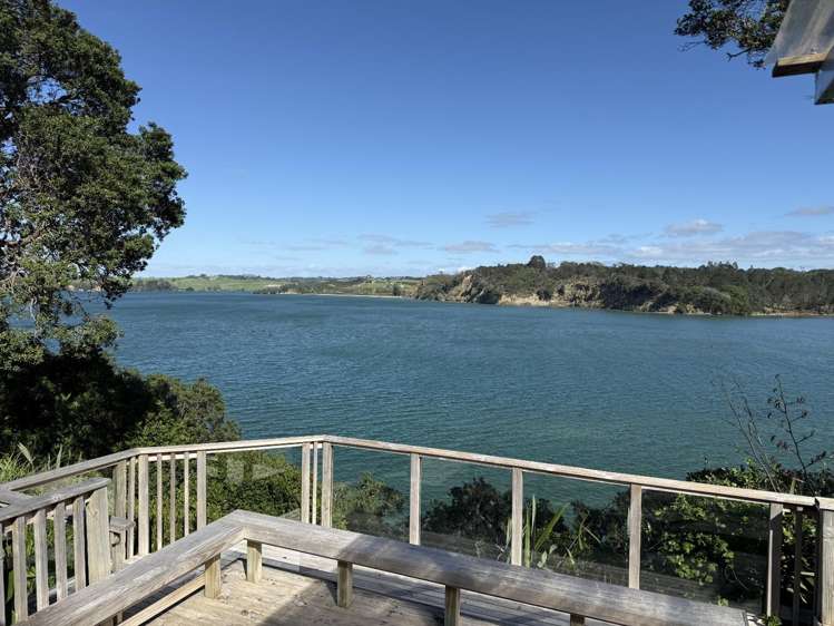 7 Ferry Road Stanmore Bay_1
