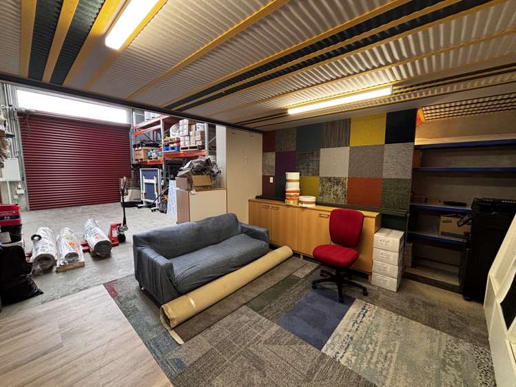 48/20 William Earp Place Tawa_3