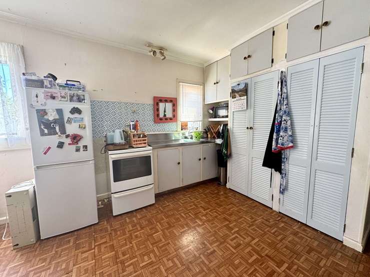 A comfy two-bedroom home at 41 Rangatira Drive, in Mangakino, Taupō, is looking for offers over $290,000. Photo / Supplied
