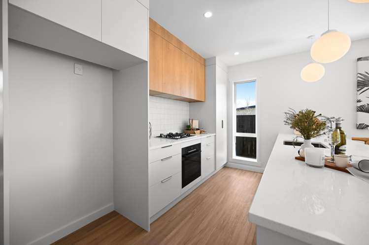 45 Maanihi Drive Rototuna North_4