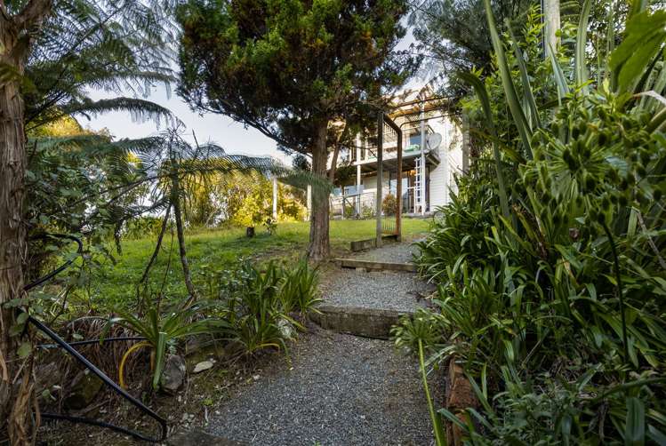 1/659 Queen Charlotte Drive Havelock_28