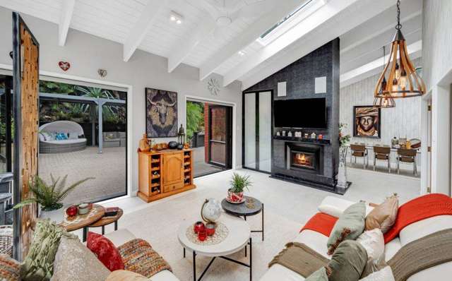 80A Beach Road Mellons Bay_2