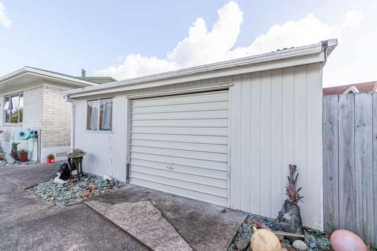 49 Norwood Road Paeroa_16