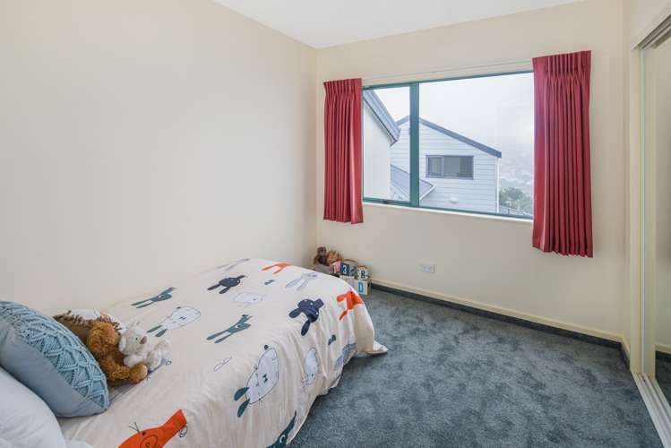 26 Pelorous Street Paparangi_9