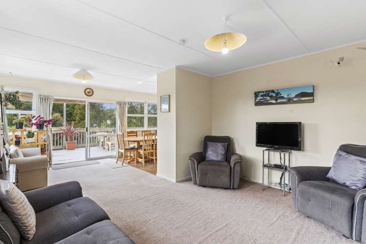 74 Vandeleur Avenue Birkdale_11