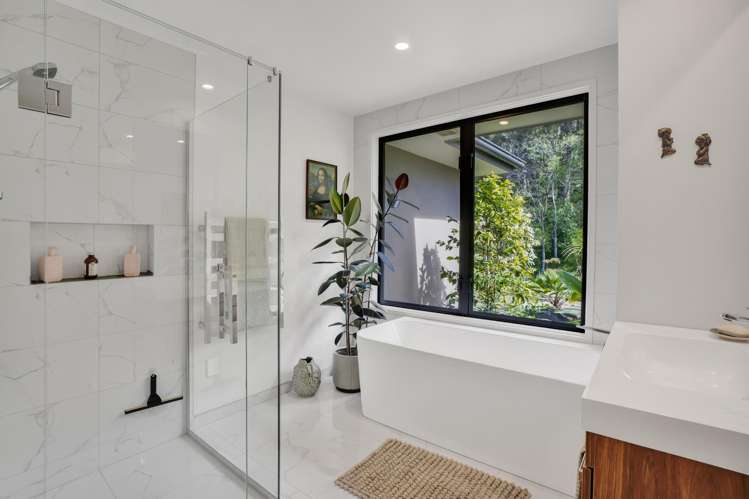 1405 South Road Kaitake_25