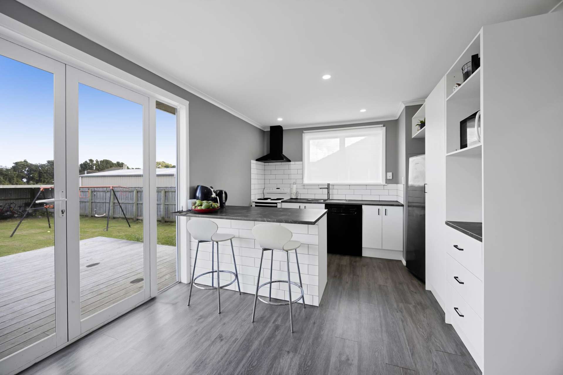 18 Whitcombe Road Opunake_0