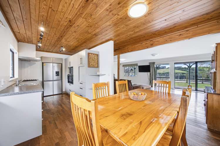 438 Blackbridge Road Dairy Flat_3
