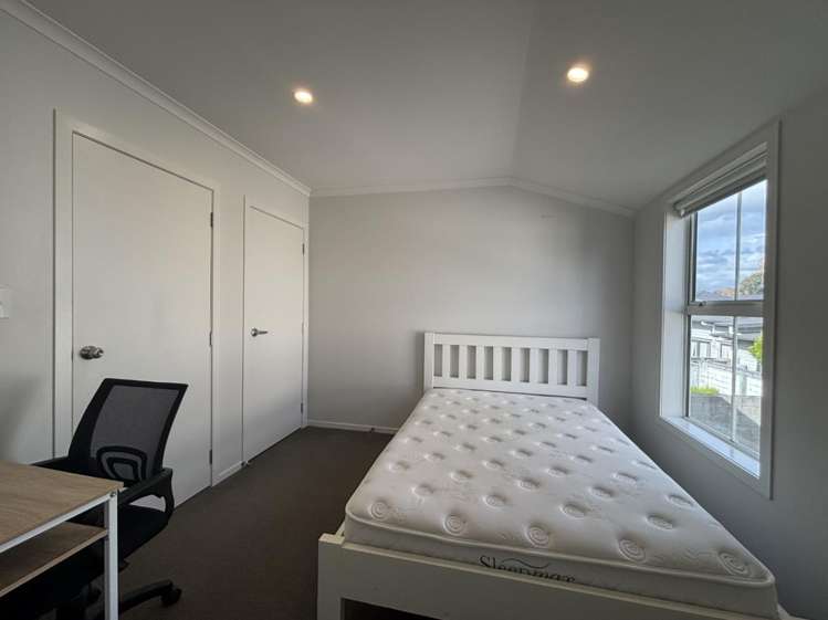 6/79 Carrington Drive Hillcrest_15