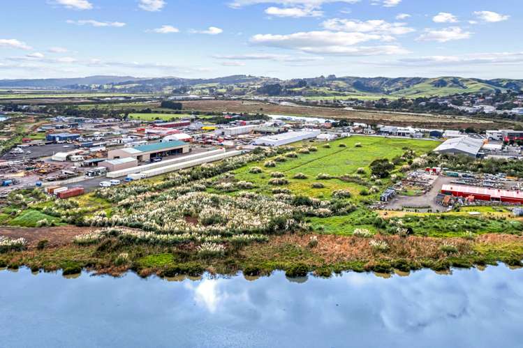 45-67 Mill Road Helensville_18