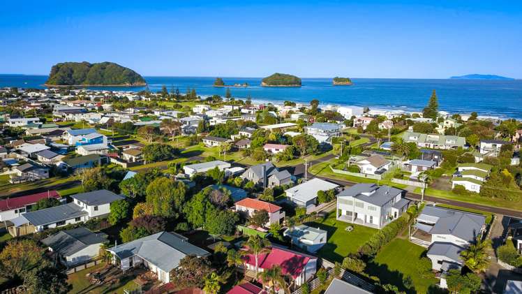 215b Given Avenue Whangamata_16