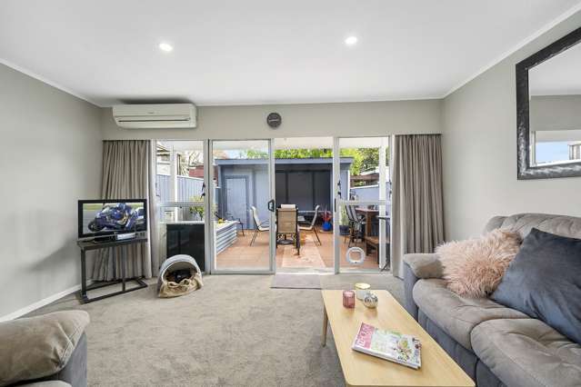 8/8 Tawai Street Trentham_2