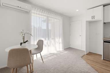 2/219 Aldwins Road_3