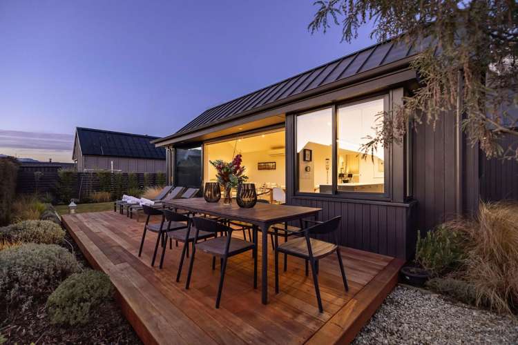 6 Fife Court Jacks Point_18