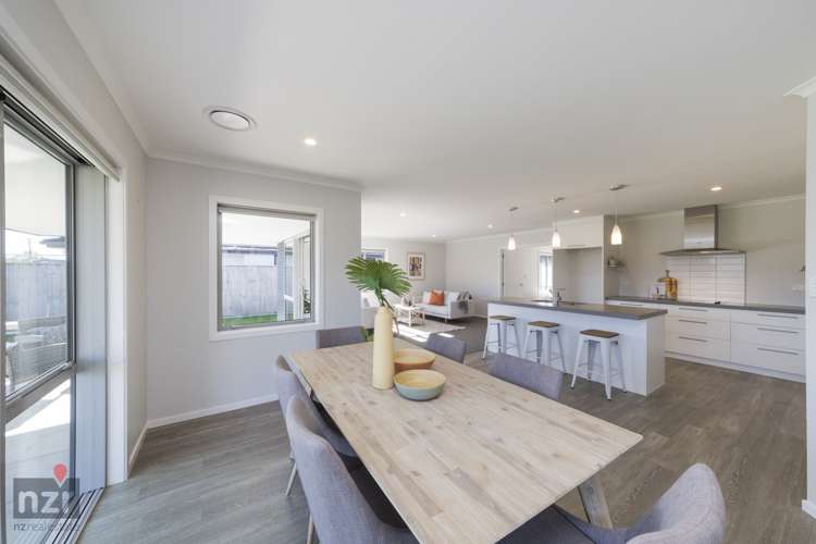 79 Pharazyn Street Feilding_6